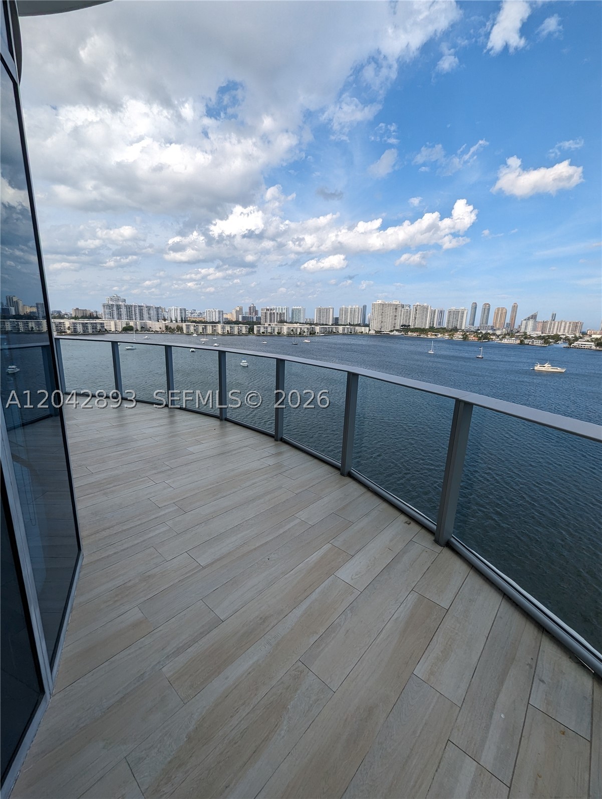 17111 E Biscayne Blvd 1011 Property Photo 16