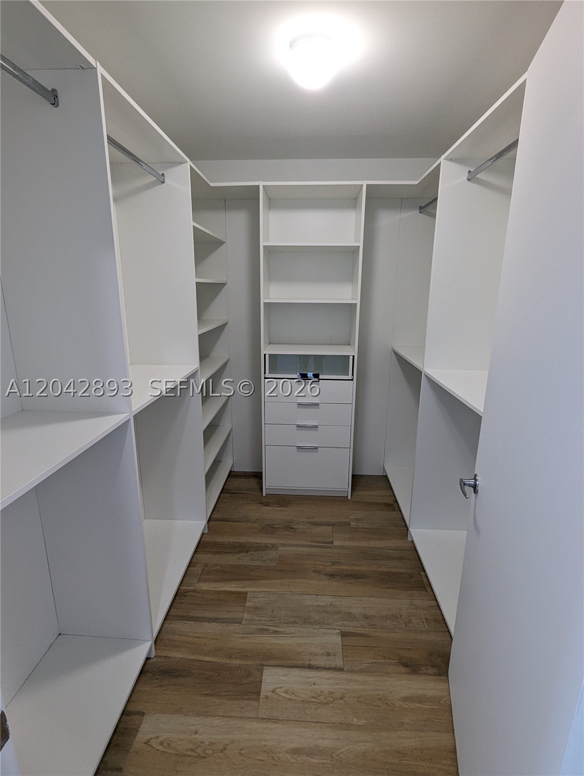 17111 E Biscayne Blvd 1011 Property Photo 22