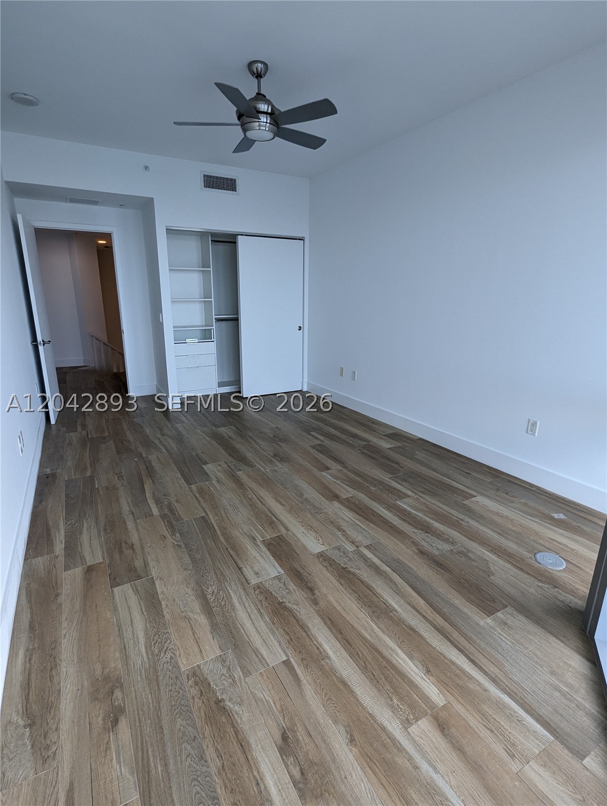 17111 E Biscayne Blvd 1011 Property Photo 24