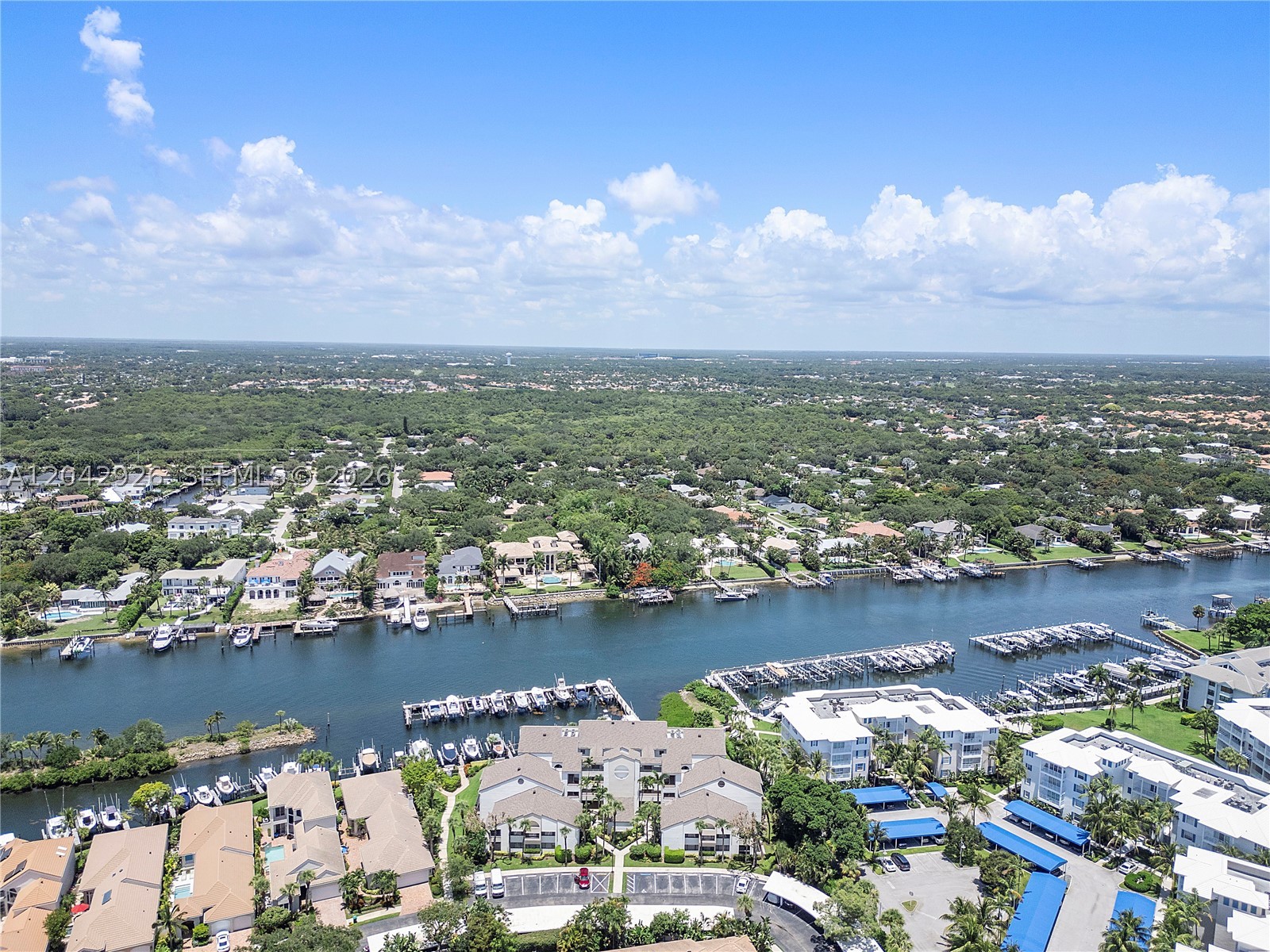 522 Oak Harbour Dr 522 Property Photo 30