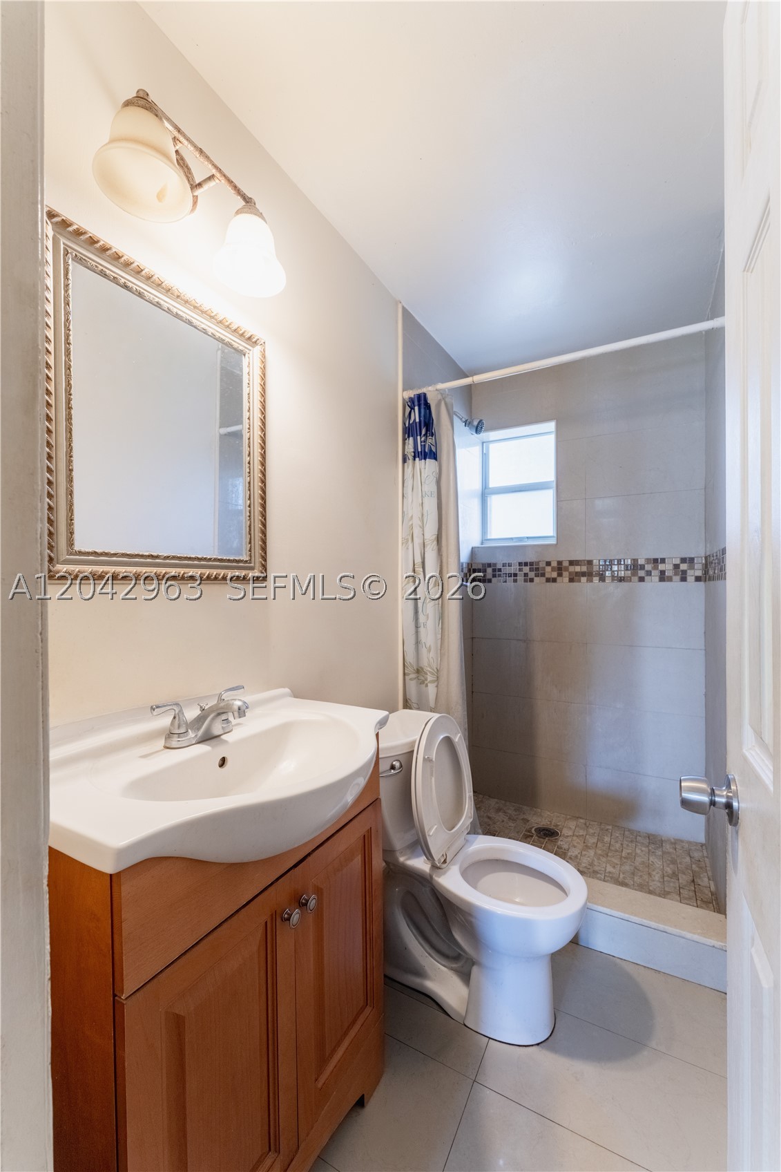 9265 Sw 38th St Property Photo 9
