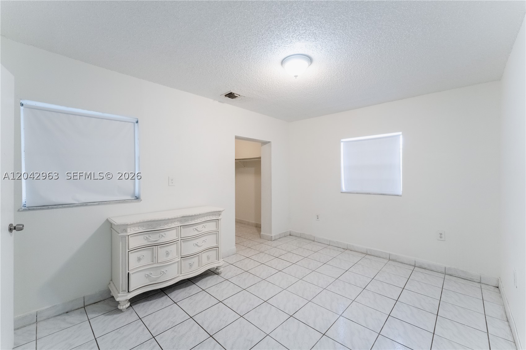 9265 Sw 38th St Property Photo 17