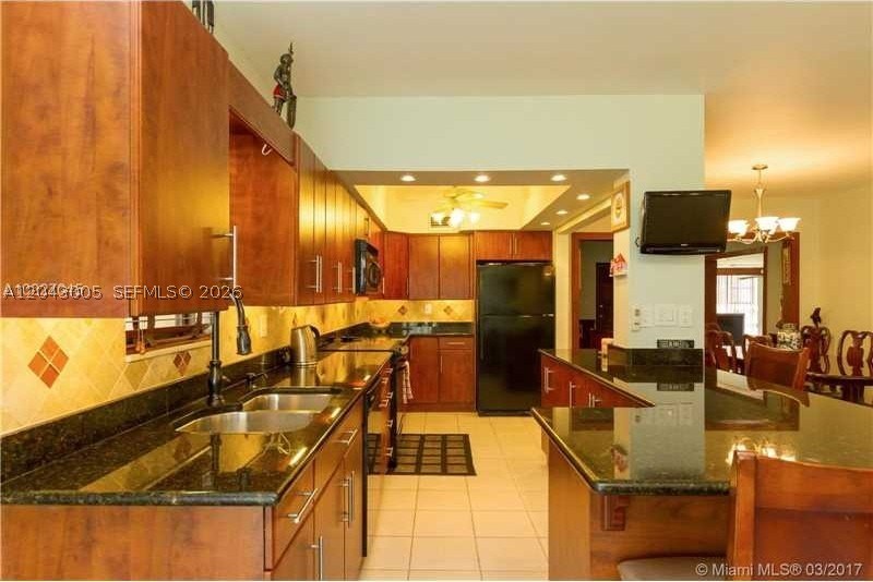 5931 Sw 46th St Property Photo 12