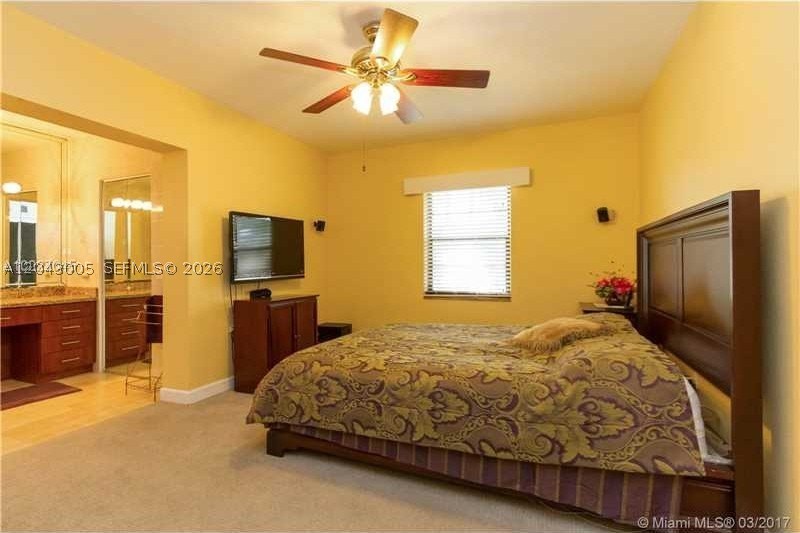 5931 Sw 46th St Property Photo 15