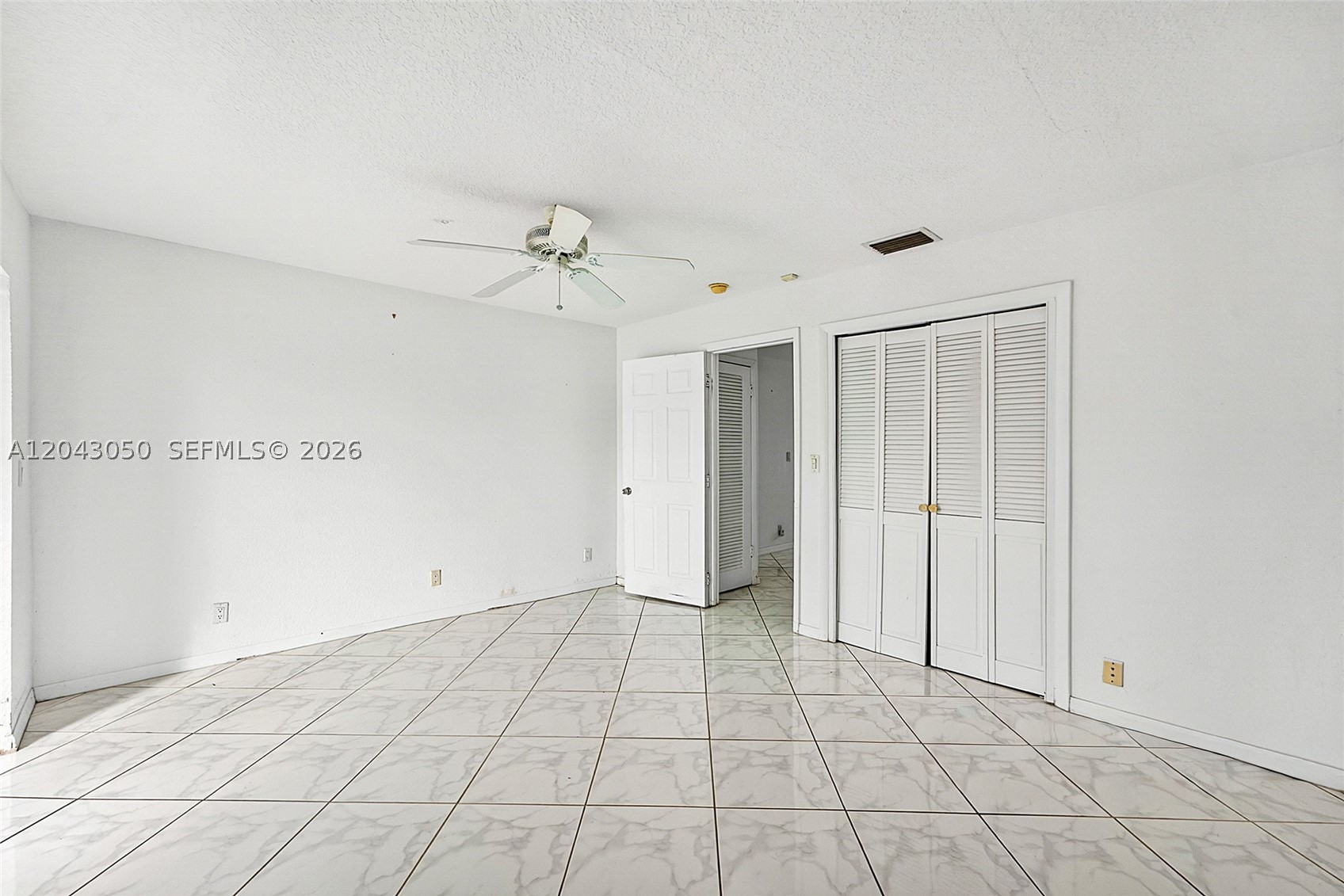 2832 Nw 10th Ave Property Photo 16