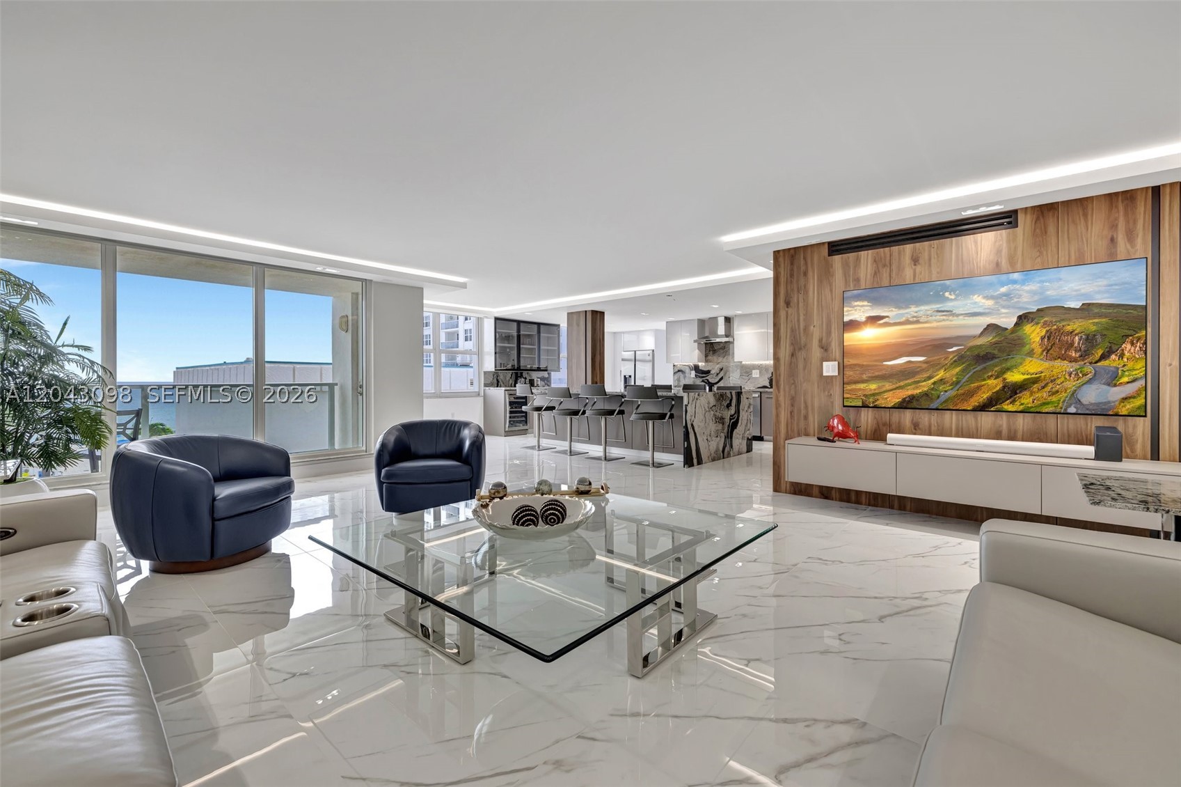 2751 S Ocean Dr 404n Property Photo 4