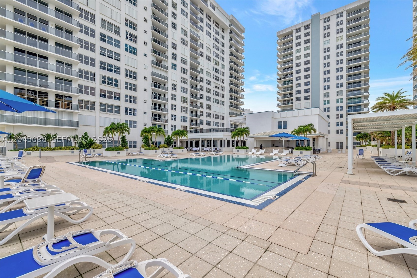 2751 S Ocean Dr 404n Property Photo 29
