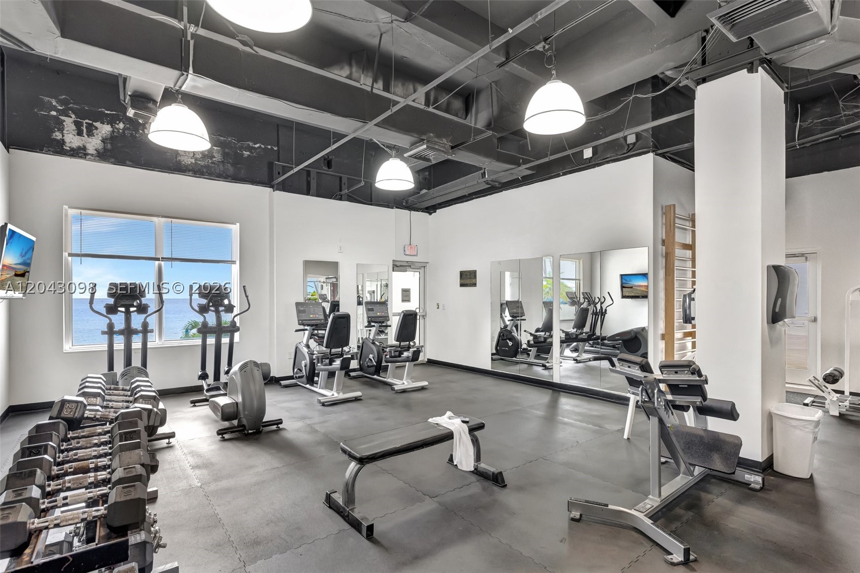 2751 S Ocean Dr 404n Property Photo 45