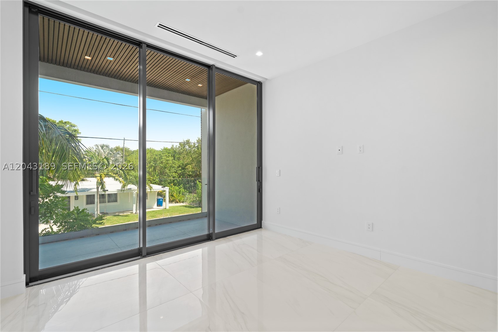 16 Seaside Ave Property Photo 47