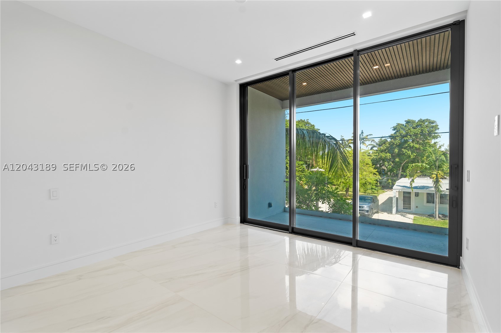16 Seaside Ave Property Photo 58