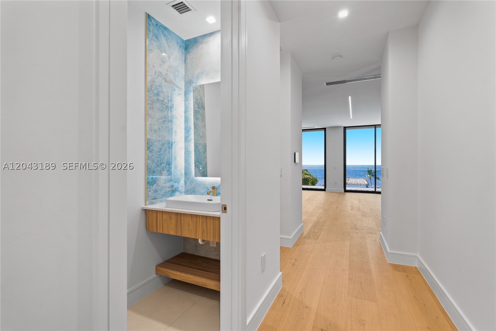 16 Seaside Ave Property Photo 64