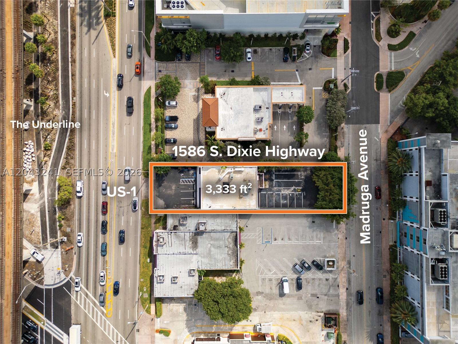 1586 S Dixie Hwy Property Photo 2