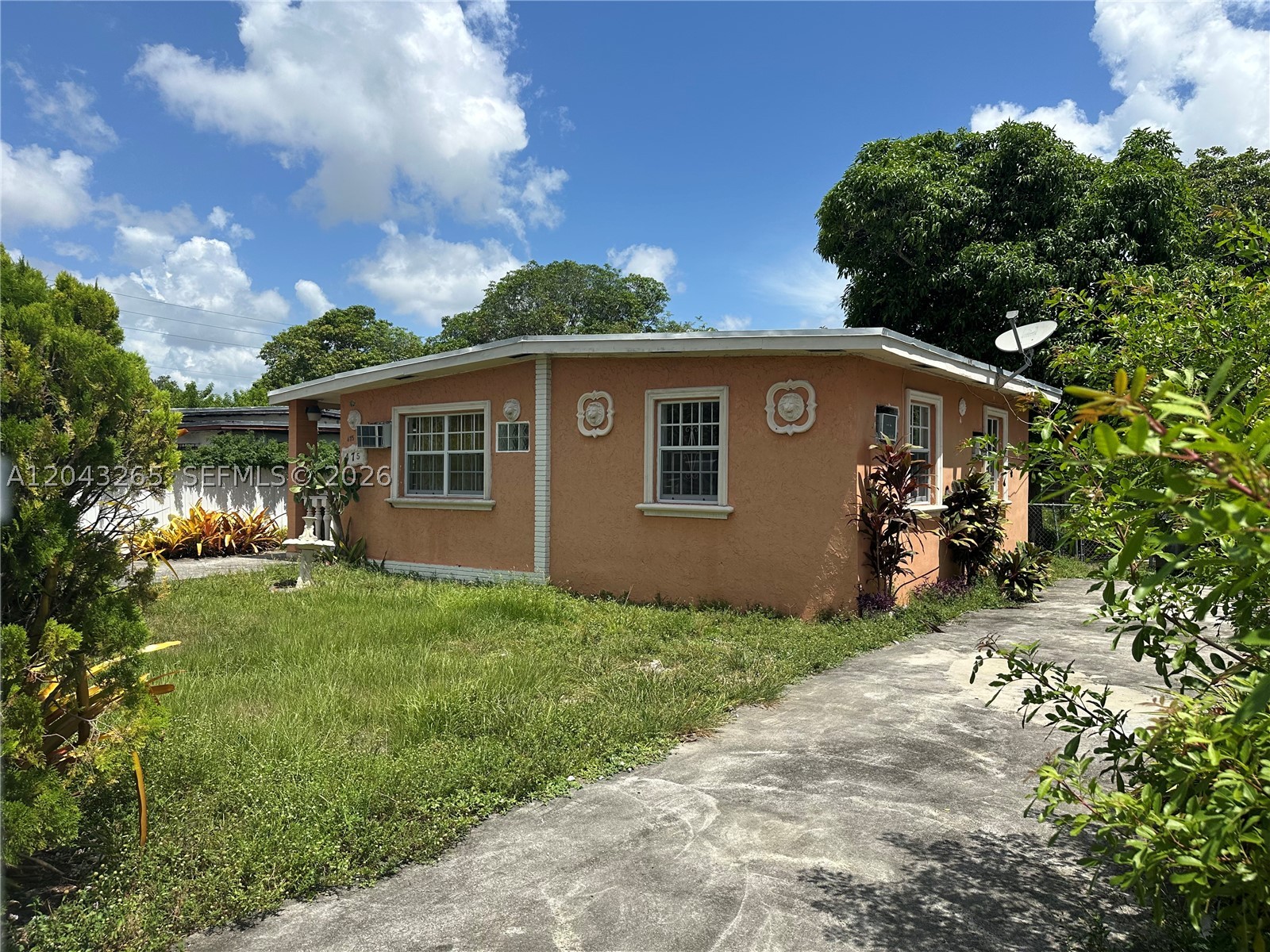 A12043265 Property Photo 6