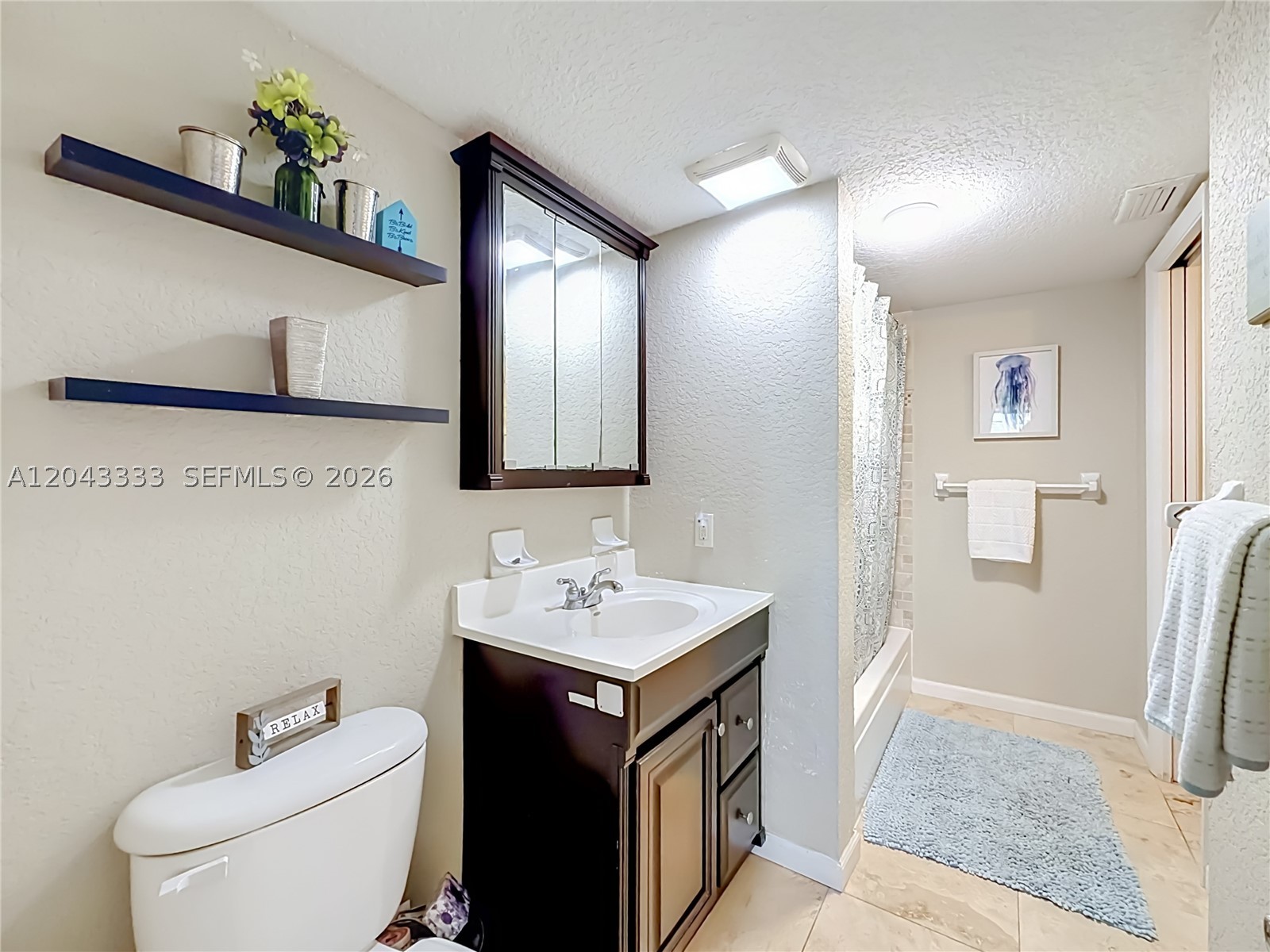1400 Ne 57th Ct 207 Property Photo 43