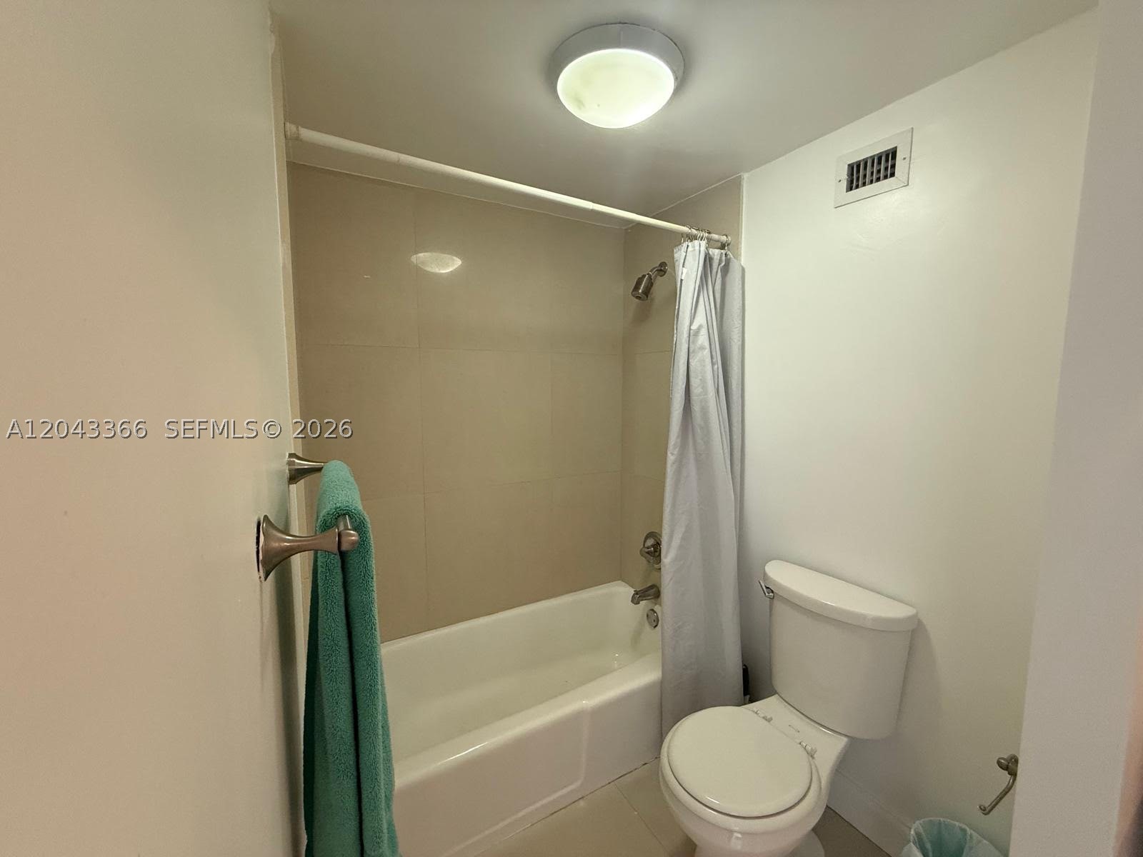 100 Lincoln Rd 316 Property Photo 13