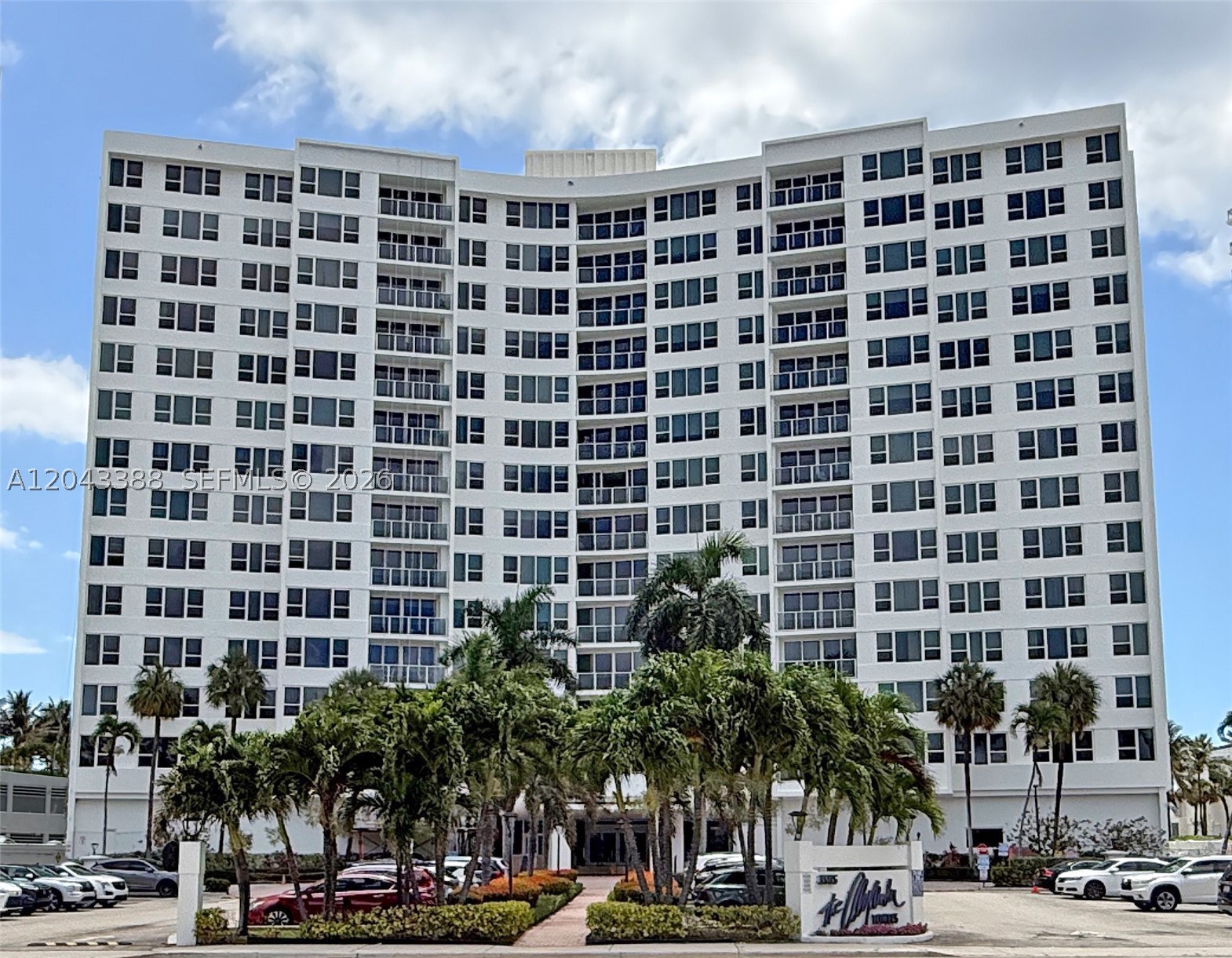 3505 S OCEAN DR 604 Property Photo 1