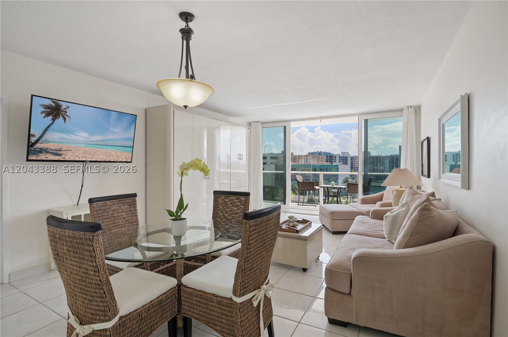 3505 S Ocean Dr 604 Property Photo 4