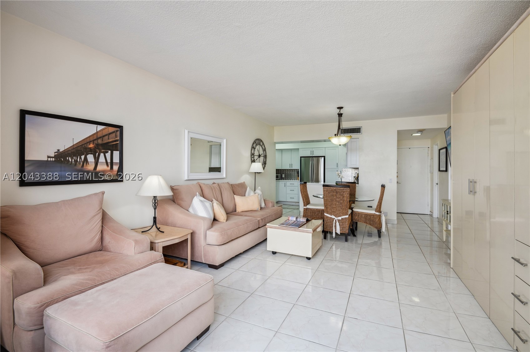 3505 S Ocean Dr 604 Property Photo 6