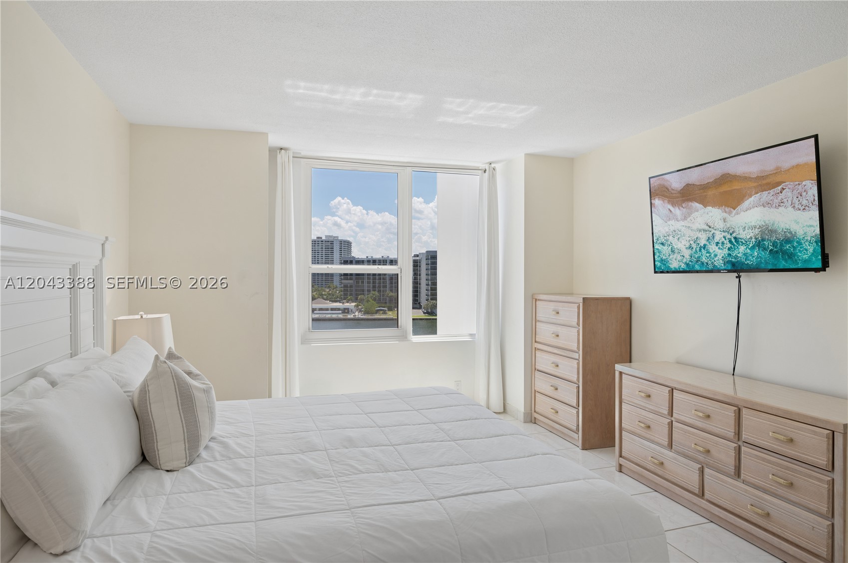 3505 S Ocean Dr 604 Property Photo 13