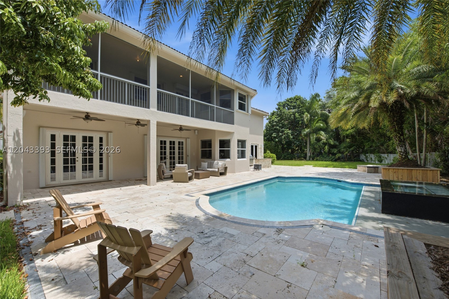 1585 Victoria Isle Way Property Photo 3