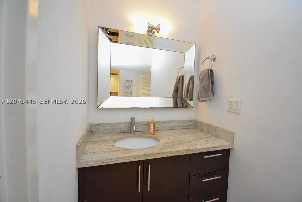 100 Lincoln Rd 1507 Property Photo 5