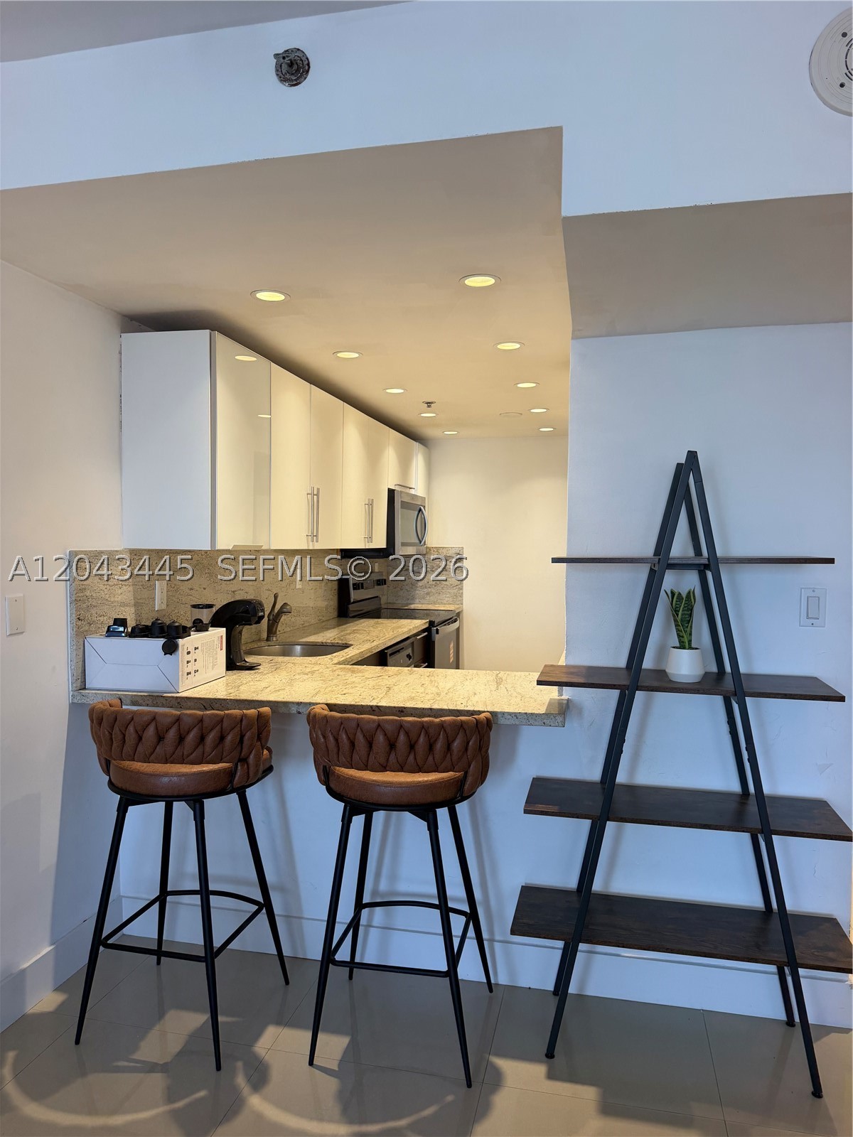 100 Lincoln Rd 1507 Property Photo 11