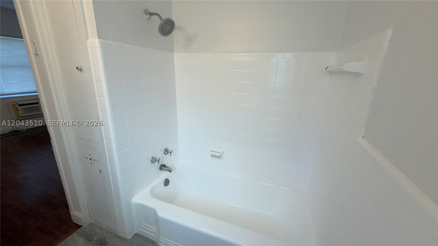 808 84th St 808 Property Photo 12
