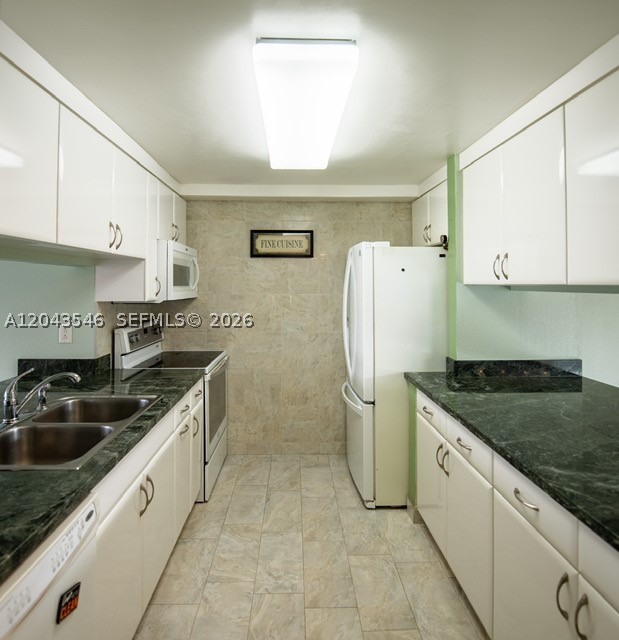 13949 Sw 84th St 801 Property Photo 14
