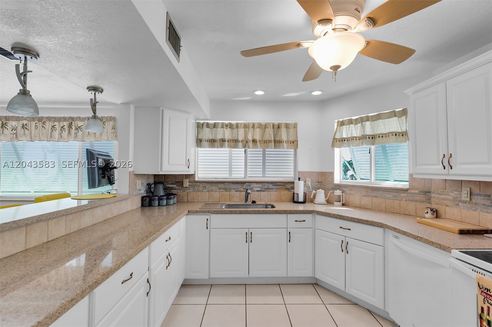 19 Park Drive Property Photo 24