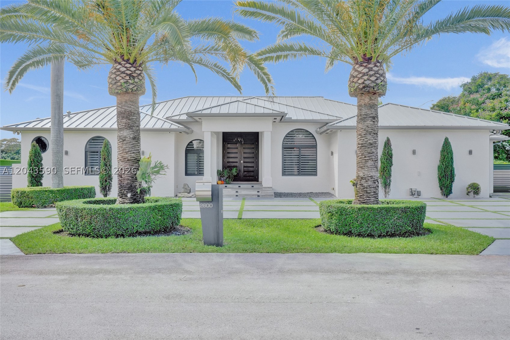 2600 SW 128th Ct Property Photo 1