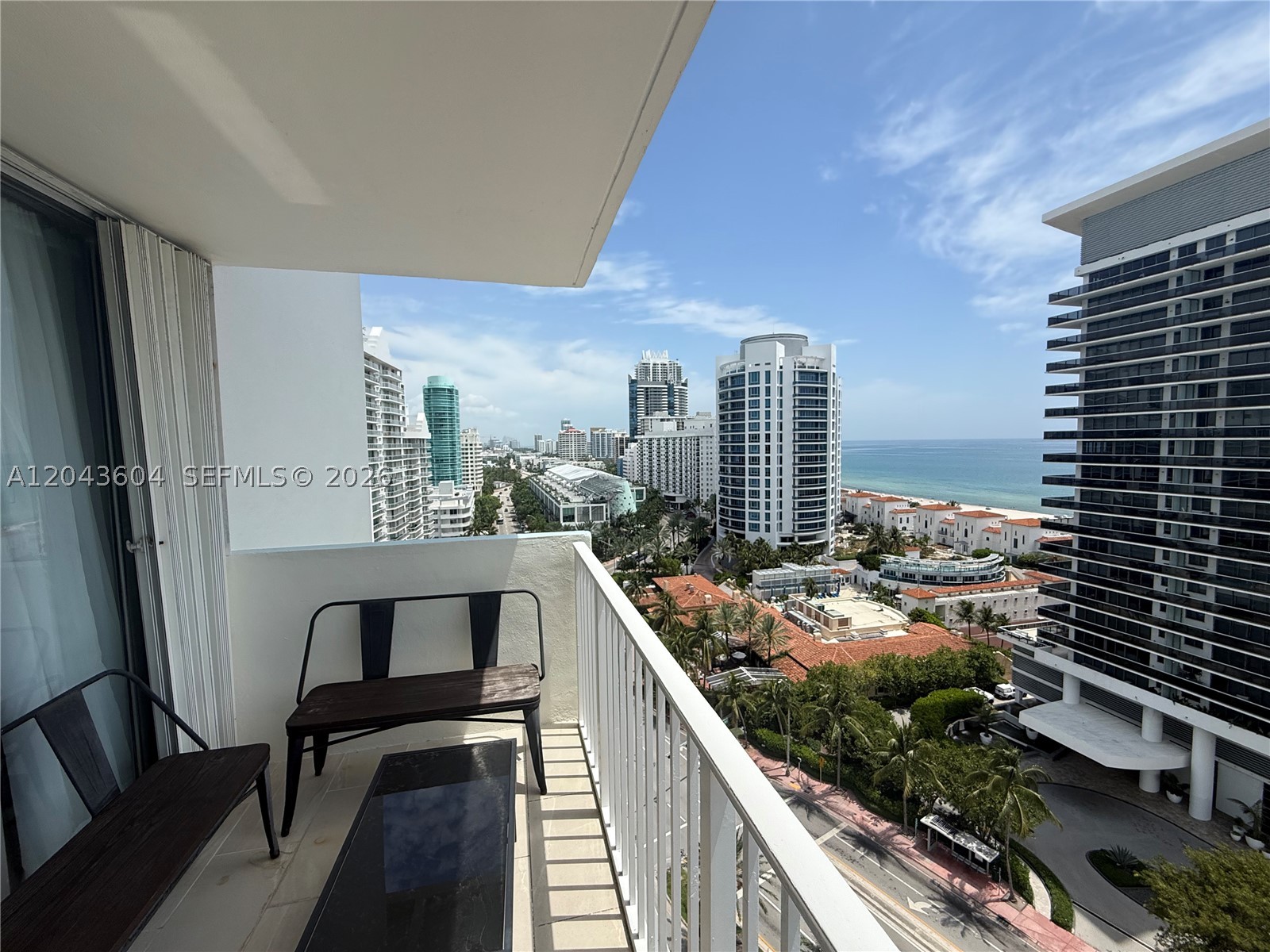 5838 Collins Ave 15h Property Photo 6