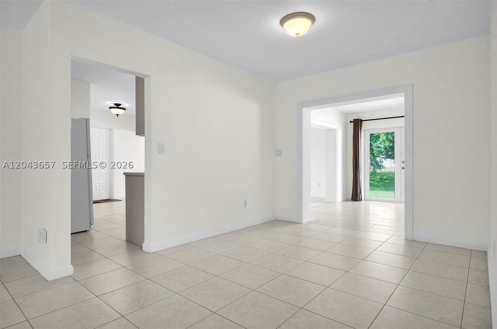 14375 Lake Candlewood Ct Property Photo 7