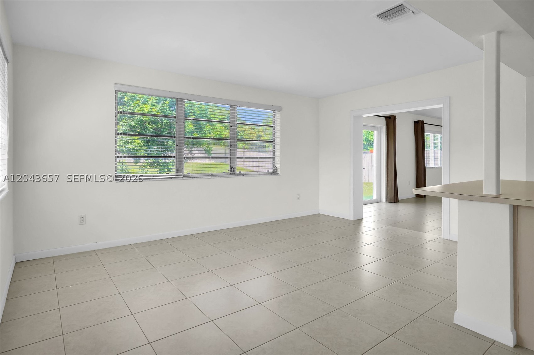 14375 Lake Candlewood Ct Property Photo 13