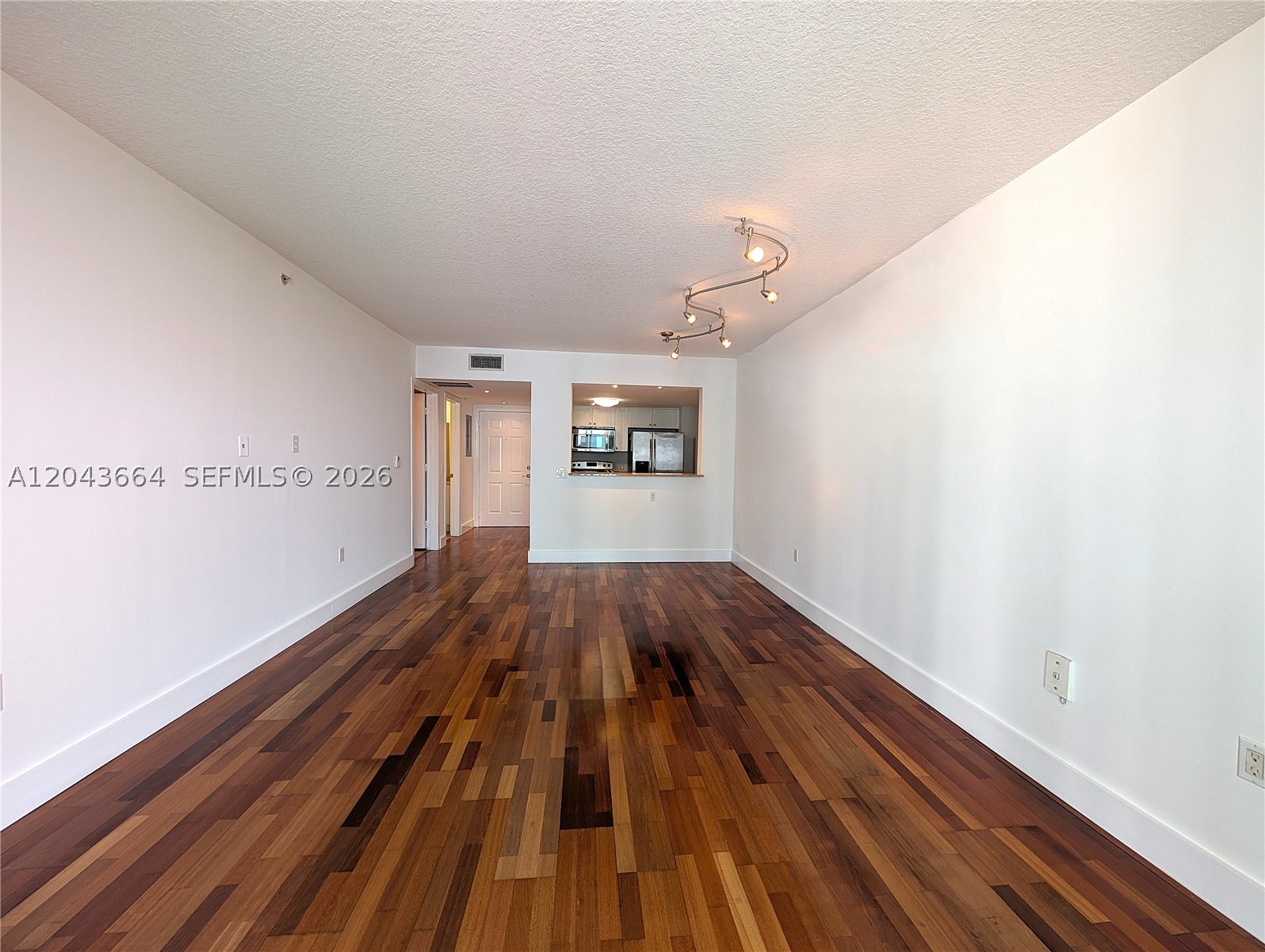 60 Nw 37th Ave 605 Property Photo 11