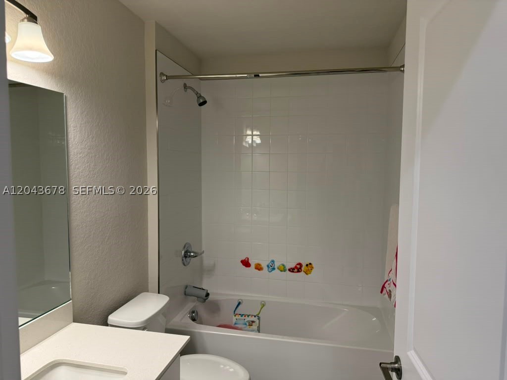 1057 Nw 5th St 1057 Property Photo 15