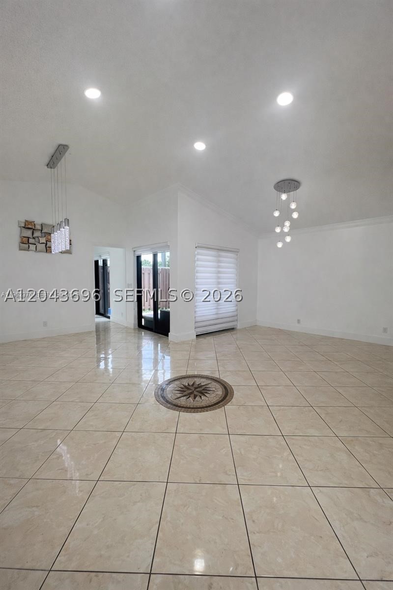 6012 Nw 172nd Terr Cir Property Photo 9