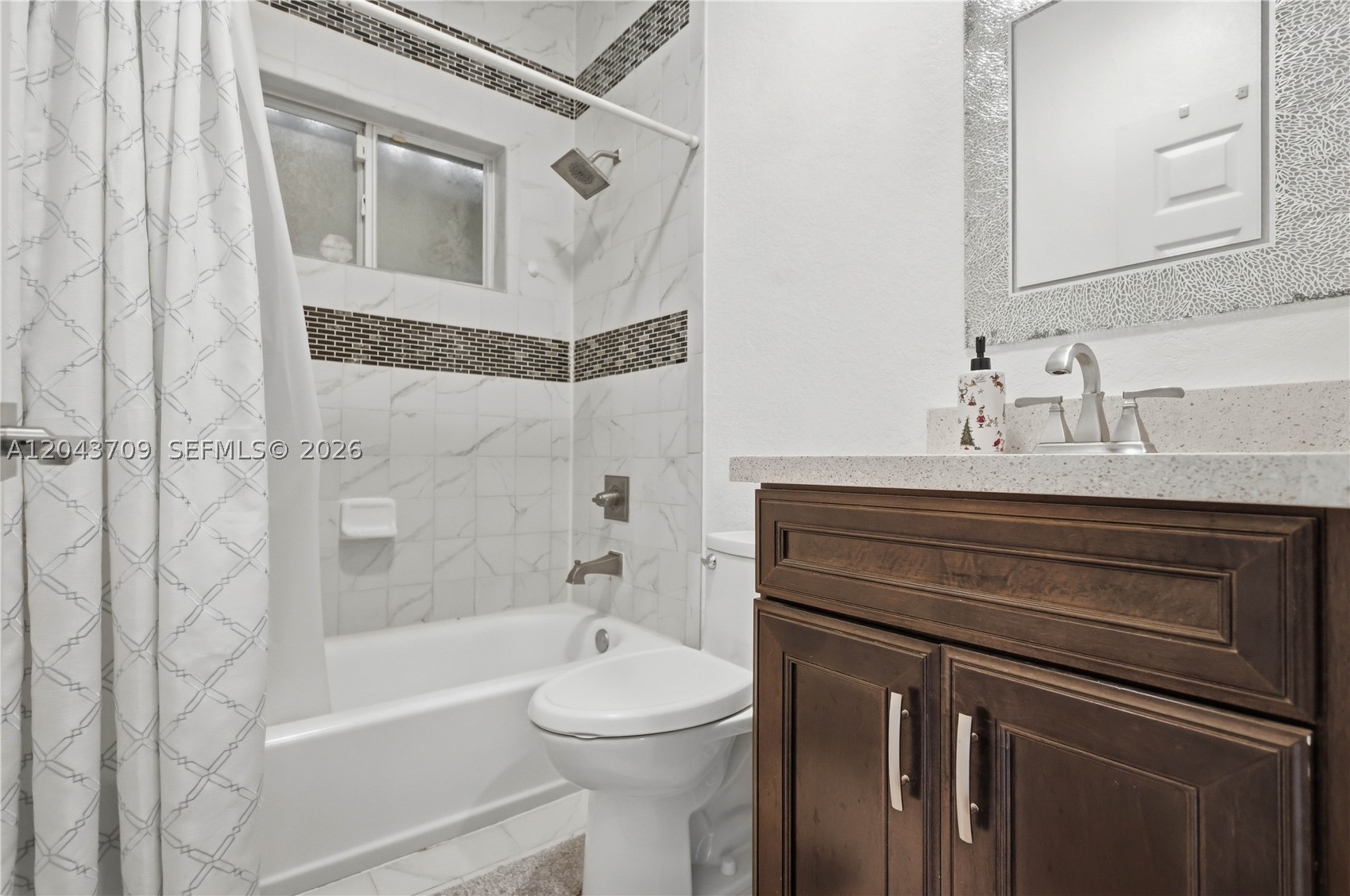 610 Se 12th Ter Property Photo 14
