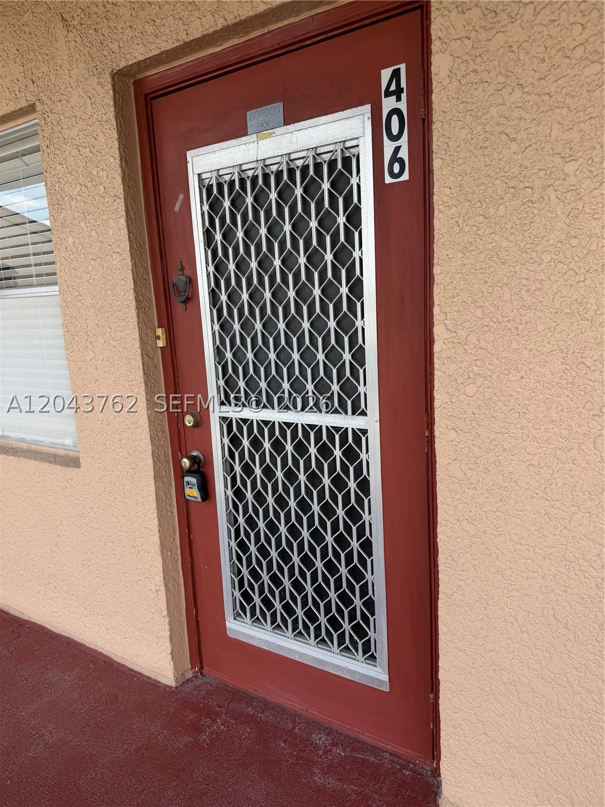 7220 Lake Cir Dr 406 Property Photo 1