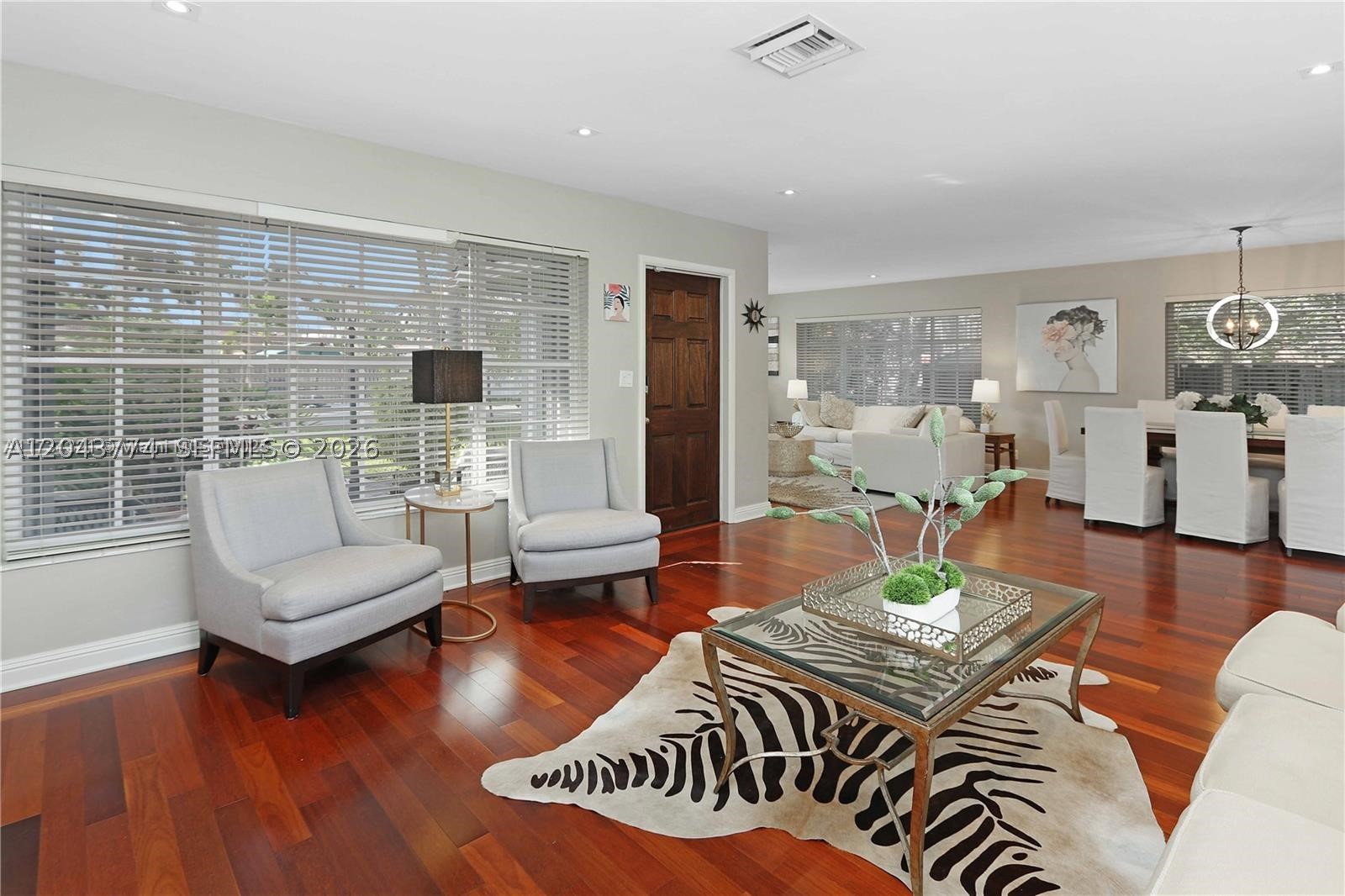 1147 Buchanan St Property Photo 5