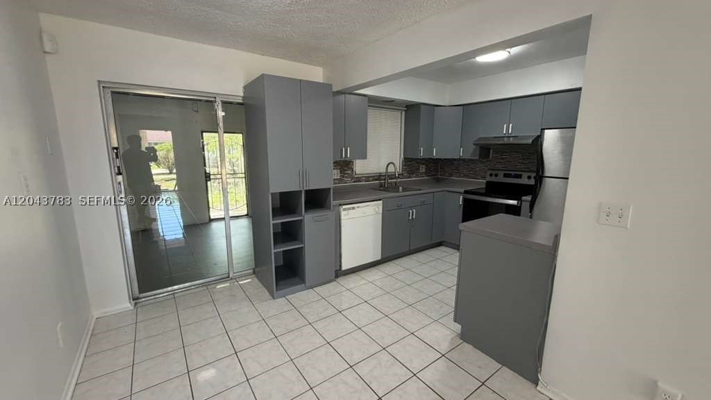 5425 Nw 16th Ct 0 Property Photo 7