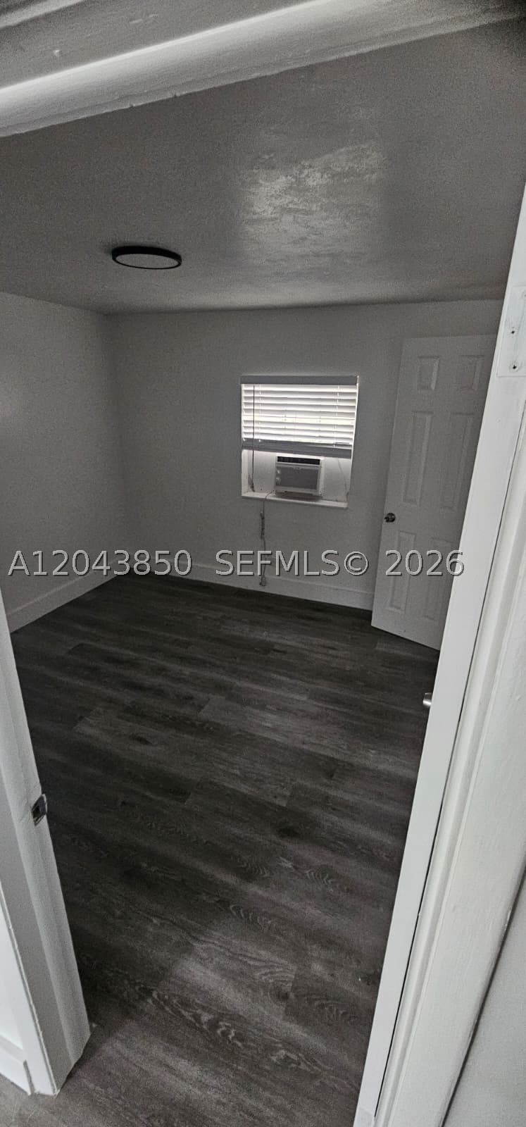 A12043850 Property Photo 7