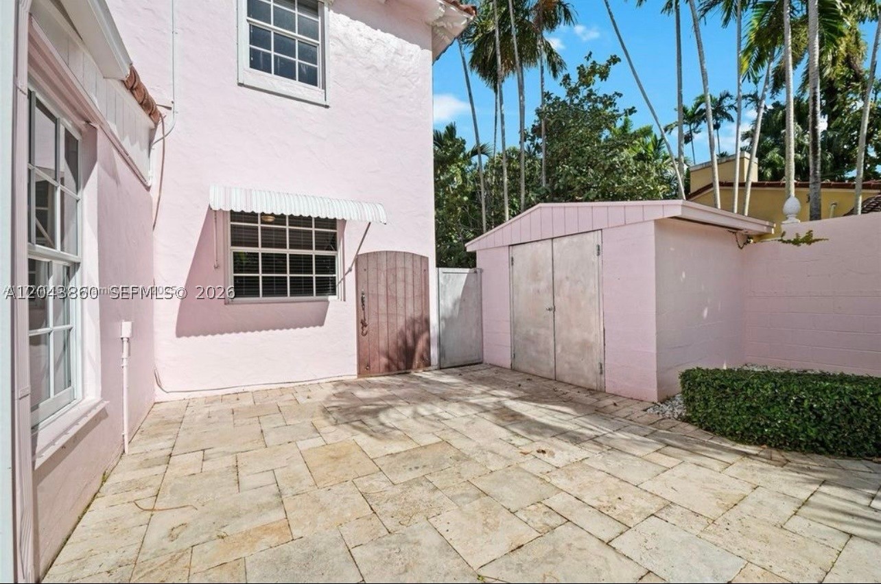 1056 Harrison St Property Photo 20