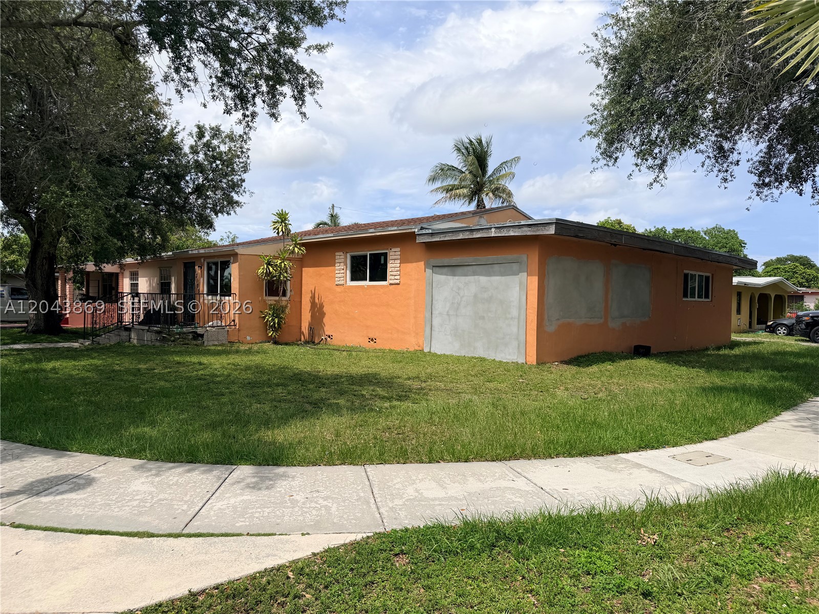 13105 Nw 12th Ave Property Photo 1