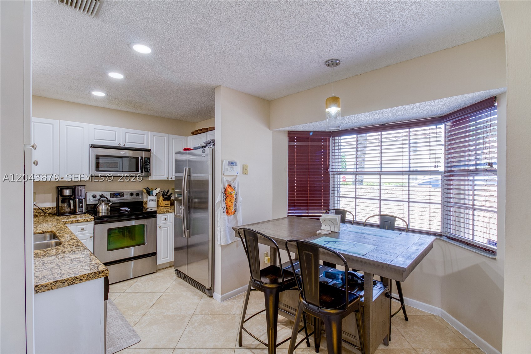 11415 Lakeview Dr 2-d Property Photo 12