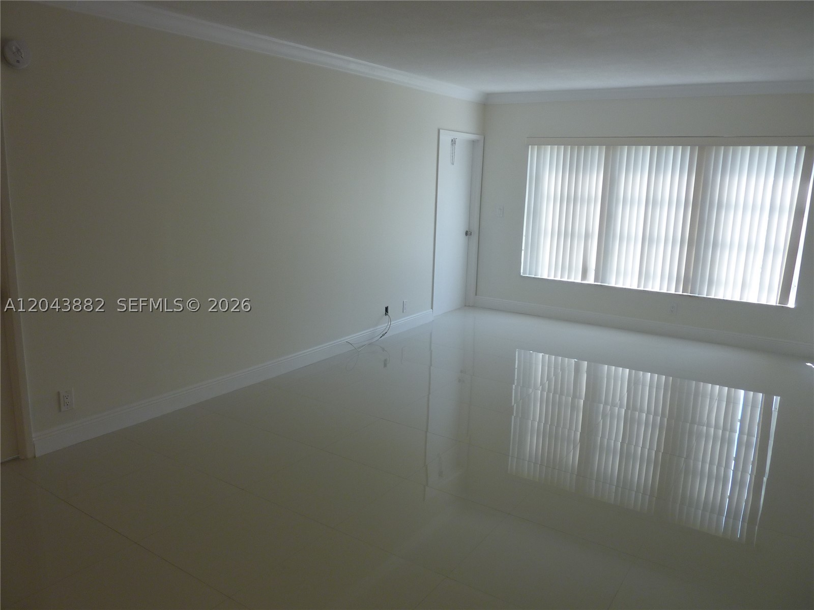 3200 N Palm Aire Dr 305 Property Photo 8