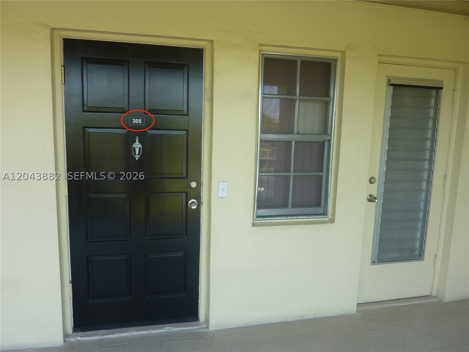 3200 N Palm Aire Dr 305 Property Photo 28