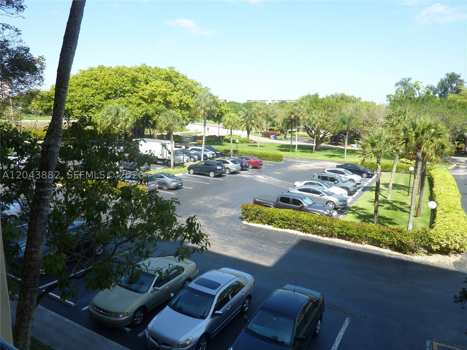 3200 N Palm Aire Dr 305 Property Photo 31