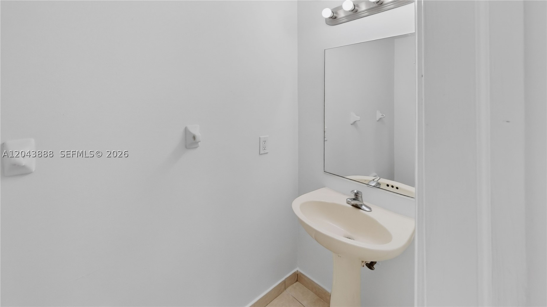 14070 Sw 260th St 103 Property Photo 21