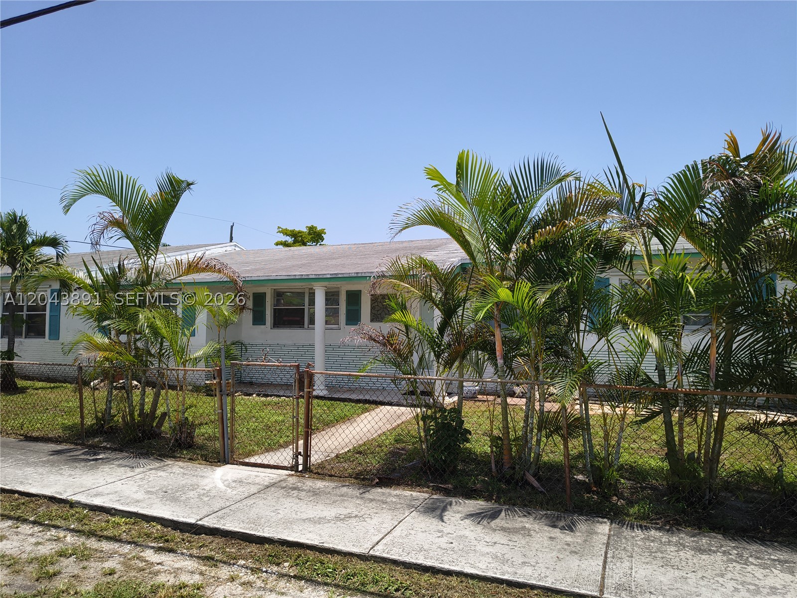A12043891 Property Photo 1