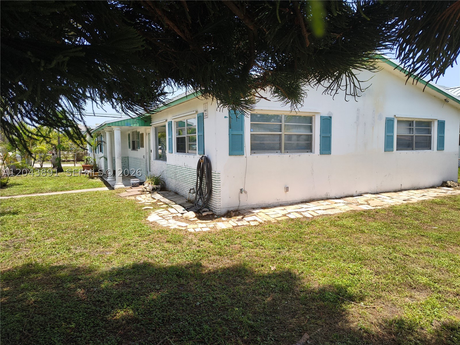 A12043891 Property Photo 1